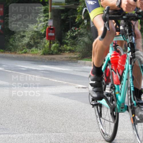 08.09.2024 - Stadtparktriathlon Zöllner http://msf.ph/oto/7009060 08.09.2024 11:56:04 Radfahren 693, 711, 738, 740, 773, 784, 800 meine-sportfotos.de