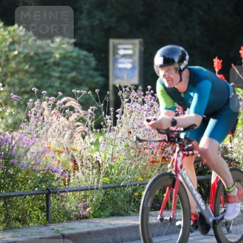 08.09.2024 - Stadtparktriathlon Zöllner http://msf.ph/oto/7009190 08.09.2024 08:54:37 Radfahren 65 meine-sportfotos.de