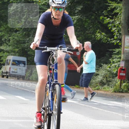 08.09.2024 - Stadtparktriathlon Zöllner http://msf.ph/oto/7009280 08.09.2024 11:57:03 Radfahren 621, 774, 802, 838 meine-sportfotos.de