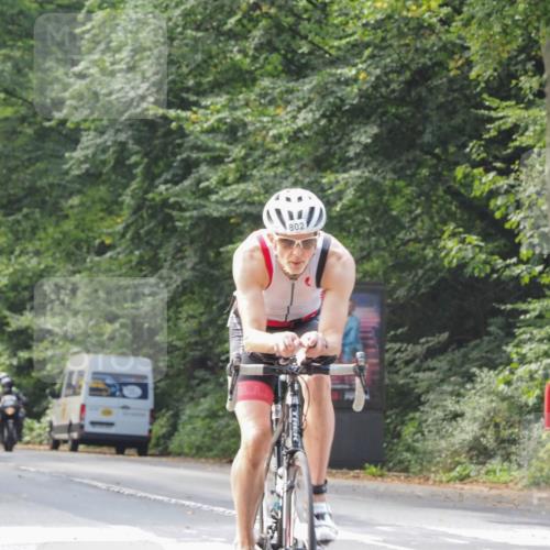08.09.2024 - Stadtparktriathlon Zöllner http://msf.ph/oto/7009296 08.09.2024 11:57:10 Radfahren 802, 806 meine-sportfotos.de