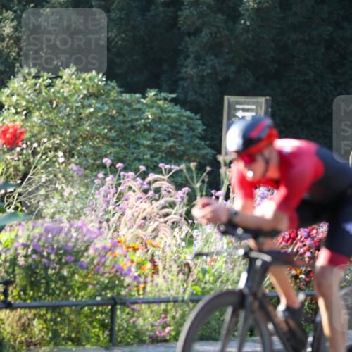 08.09.2024 - Stadtparktriathlon Zöllner http://msf.ph/oto/7009305 08.09.2024 08:55:25 Radfahren 38 meine-sportfotos.de