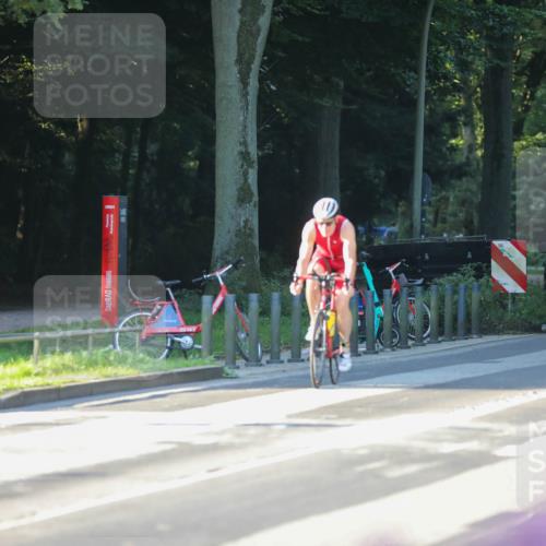08.09.2024 - Stadtparktriathlon Zöllner http://msf.ph/oto/7009320 08.09.2024 08:55:50 Radfahren 2 meine-sportfotos.de