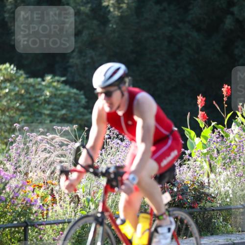 08.09.2024 - Stadtparktriathlon Zöllner http://msf.ph/oto/7009369 08.09.2024 08:55:53 Radfahren 1, 2, 19, 49, 86 meine-sportfotos.de
