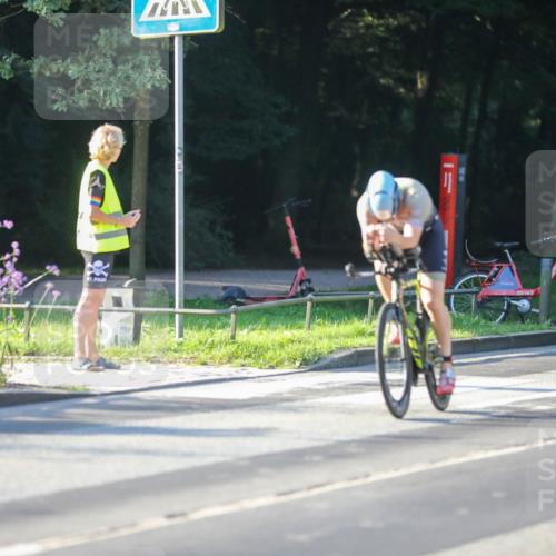 08.09.2024 - Stadtparktriathlon Zöllner http://msf.ph/oto/7009498 08.09.2024 08:56:10 Radfahren 51, 75 meine-sportfotos.de