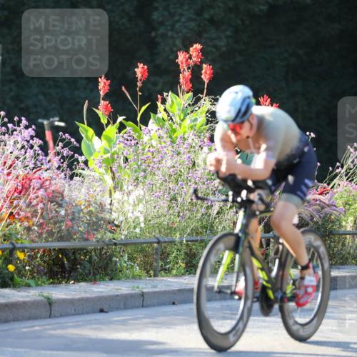 08.09.2024 - Stadtparktriathlon Zöllner http://msf.ph/oto/7009520 08.09.2024 08:56:11 Radfahren 51, 75 meine-sportfotos.de