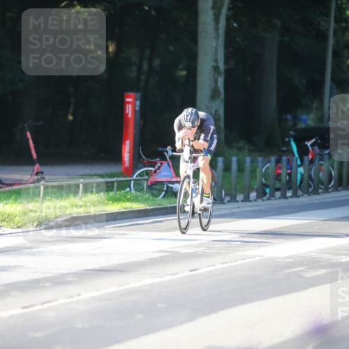 08.09.2024 - Stadtparktriathlon Zöllner http://msf.ph/oto/7009523 08.09.2024 08:56:17 Radfahren 22, 68, 75 meine-sportfotos.de