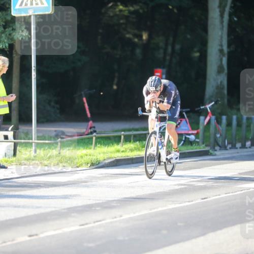 08.09.2024 - Stadtparktriathlon Zöllner http://msf.ph/oto/7009531 08.09.2024 08:56:17 Radfahren 22, 68, 75 meine-sportfotos.de