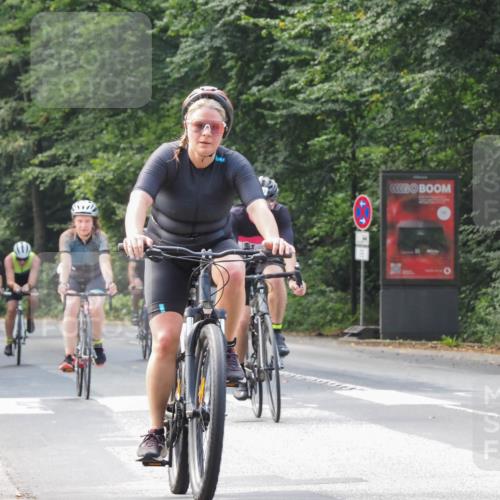 08.09.2024 - Stadtparktriathlon Zöllner http://msf.ph/oto/7009582 08.09.2024 11:58:01 Radfahren 595, 613, 677, 696, 716, 726, 739, 746, 749, 762, 780, 787, 828 meine-sportfotos.de