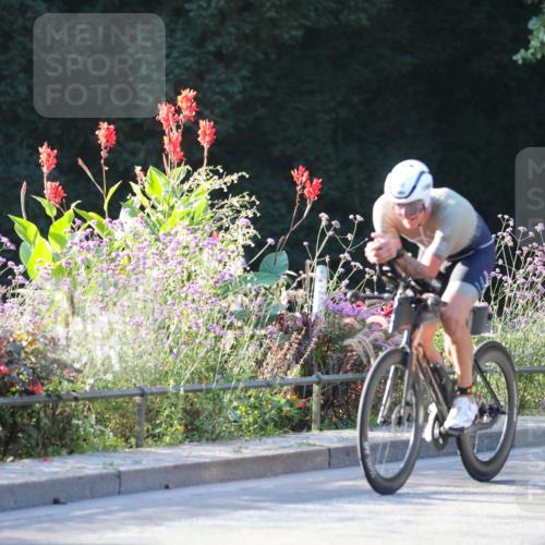 08.09.2024 - Stadtparktriathlon Zöllner http://msf.ph/oto/7009614 08.09.2024 08:56:42 Radfahren 32, 47, 50, 56, 62 meine-sportfotos.de