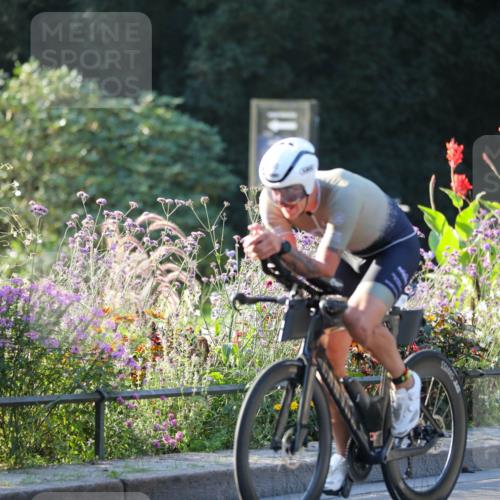 08.09.2024 - Stadtparktriathlon Zöllner http://msf.ph/oto/7009628 08.09.2024 08:56:42 Radfahren 32, 47, 50, 56, 62 meine-sportfotos.de