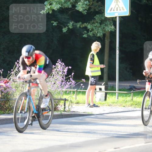 08.09.2024 - Stadtparktriathlon Zöllner http://msf.ph/oto/7009738 08.09.2024 08:56:58 Radfahren 29, 33, 77 meine-sportfotos.de