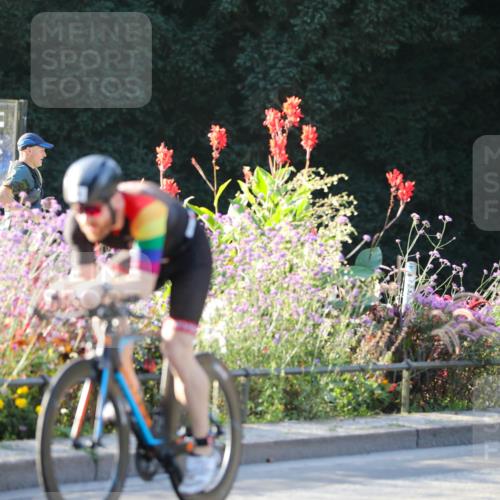 08.09.2024 - Stadtparktriathlon Zöllner http://msf.ph/oto/7009748 08.09.2024 08:56:58 Radfahren 29, 33, 77 meine-sportfotos.de