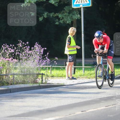 08.09.2024 - Stadtparktriathlon Zöllner http://msf.ph/oto/7009795 08.09.2024 08:57:16 Radfahren 39, 78, 80 meine-sportfotos.de