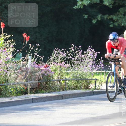 08.09.2024 - Stadtparktriathlon Zöllner http://msf.ph/oto/7009807 08.09.2024 08:57:16 Radfahren 39, 78, 80 meine-sportfotos.de