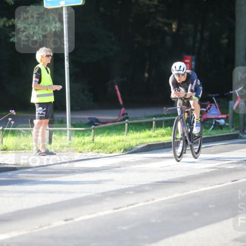 08.09.2024 - Stadtparktriathlon Zöllner http://msf.ph/oto/7009818 08.09.2024 08:57:18 Radfahren 39, 78, 80 meine-sportfotos.de
