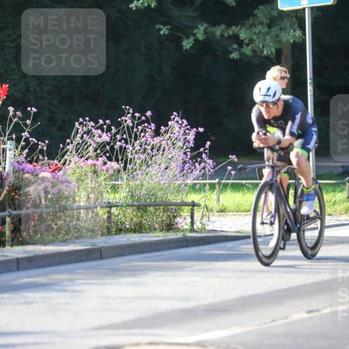 08.09.2024 - Stadtparktriathlon Zöllner http://msf.ph/oto/7009835 08.09.2024 08:57:19 Radfahren 39, 78, 80 meine-sportfotos.de