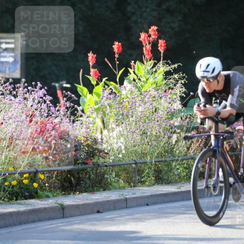 08.09.2024 - Stadtparktriathlon Zöllner http://msf.ph/oto/7009845 08.09.2024 08:57:19 Radfahren 39, 78, 80 meine-sportfotos.de