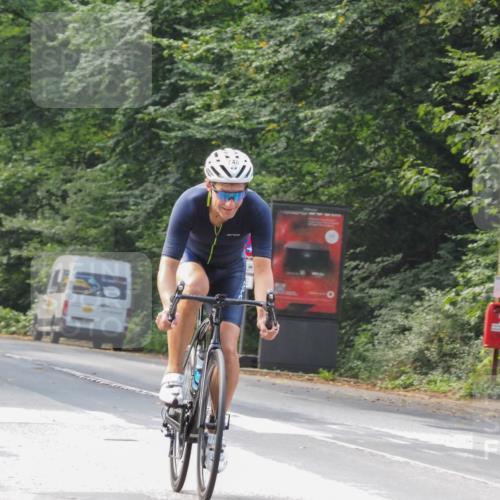 08.09.2024 - Stadtparktriathlon Zöllner http://msf.ph/oto/7009860 08.09.2024 11:58:24 Radfahren 704, 748, 816 meine-sportfotos.de