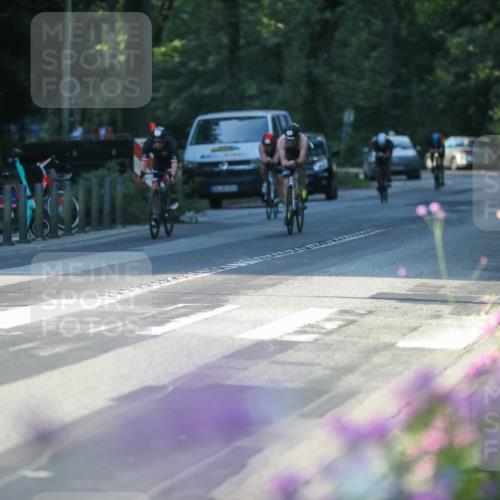 08.09.2024 - Stadtparktriathlon Zöllner http://msf.ph/oto/7009862 08.09.2024 08:57:30 Radfahren 20, 25, 26, 71, 80, 83 meine-sportfotos.de