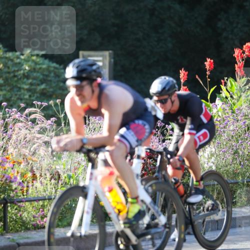 08.09.2024 - Stadtparktriathlon Zöllner http://msf.ph/oto/7009912 08.09.2024 08:57:34 Radfahren 20, 25, 26, 71, 83, 89 meine-sportfotos.de