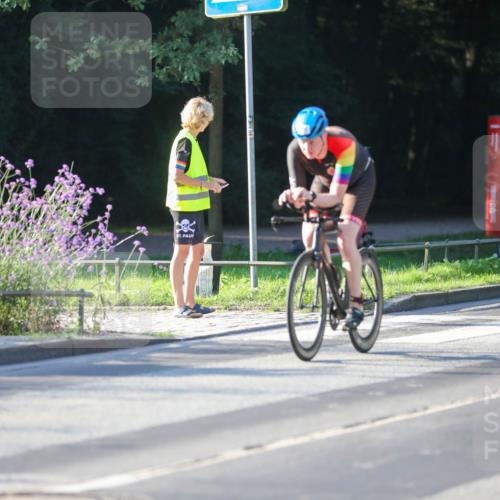 08.09.2024 - Stadtparktriathlon Zöllner http://msf.ph/oto/7009939 08.09.2024 08:57:38 Radfahren 20, 25, 66, 71, 89 meine-sportfotos.de