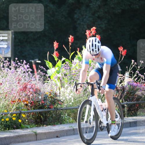 08.09.2024 - Stadtparktriathlon Zöllner http://msf.ph/oto/7009954 08.09.2024 08:57:43 Radfahren 66, 89 meine-sportfotos.de