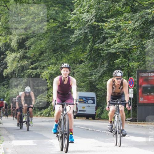 08.09.2024 - Stadtparktriathlon Zöllner http://msf.ph/oto/7010017 08.09.2024 11:58:40 Radfahren 573, 662, 671, 686, 694, 709, 747, 768, 777, 817, 836, 837 meine-sportfotos.de