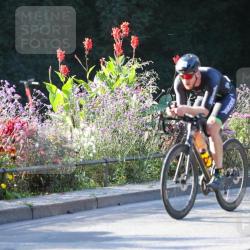08.09.2024 - Stadtparktriathlon Zöllner http://msf.ph/oto/7010028 08.09.2024 08:58:03 Radfahren 15, 21, 23, 31, 35, 40, 54, 55, 63, 72, 76 meine-sportfotos.de