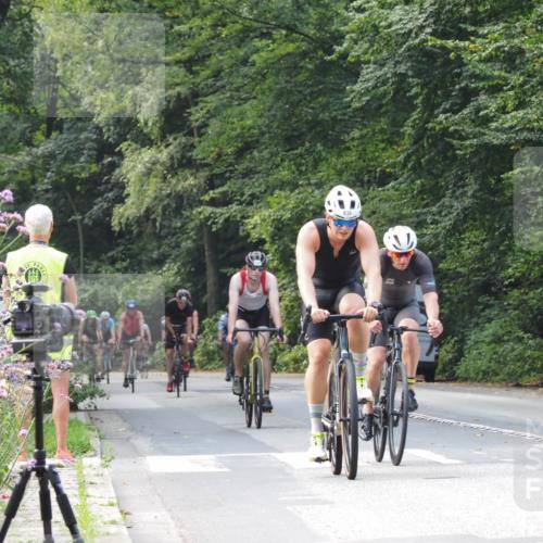 08.09.2024 - Stadtparktriathlon Zöllner http://msf.ph/oto/7010037 08.09.2024 11:58:43 Radfahren 573, 662, 671, 680, 686, 694, 737, 747, 756, 767, 768, 777, 783, 836, 837 meine-sportfotos.de