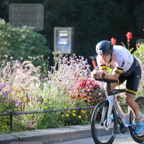 08.09.2024 - Stadtparktriathlon Zöllner http://msf.ph/oto/7010048 08.09.2024 08:58:04 Radfahren 15, 21, 23, 31, 35, 40, 54, 55, 63, 72, 76 meine-sportfotos.de