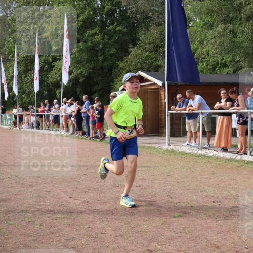 08.09.2024 - Airport Race Strokosch-Dieckow http://msf.ph/oto/7010064 08.09.2024 12:03:13 Ziel 2614, 3074, 3081 meine-sportfotos.de