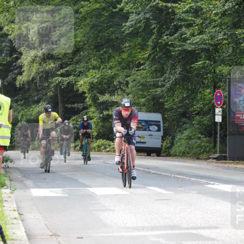 08.09.2024 - Stadtparktriathlon Zöllner http://msf.ph/oto/7010131 08.09.2024 11:59:04 Radfahren 689, 758, 765, 775, 796, 811, 815, 824, 843 meine-sportfotos.de