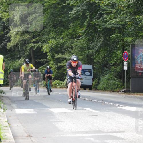 08.09.2024 - Stadtparktriathlon Zöllner http://msf.ph/oto/7010137 08.09.2024 11:59:04 Radfahren 689, 758, 765, 775, 796, 811, 815, 824, 843 meine-sportfotos.de