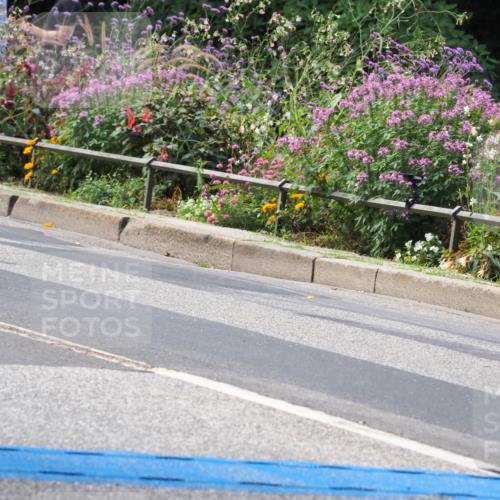 08.09.2024 - Stadtparktriathlon Zöllner http://msf.ph/oto/7010159 08.09.2024 11:59:10 Radfahren 689, 701, 702, 758, 765, 775, 805, 815, 824 meine-sportfotos.de