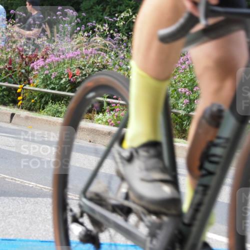 08.09.2024 - Stadtparktriathlon Zöllner http://msf.ph/oto/7010166 08.09.2024 11:59:10 Radfahren 689, 701, 702, 758, 765, 775, 805, 815, 824 meine-sportfotos.de