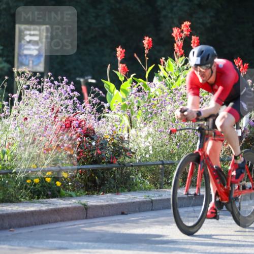 08.09.2024 - Stadtparktriathlon Zöllner http://msf.ph/oto/7010168 08.09.2024 08:58:16 Radfahren 23, 37 meine-sportfotos.de