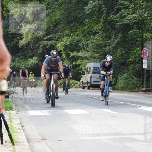 08.09.2024 - Stadtparktriathlon Zöllner http://msf.ph/oto/7010274 08.09.2024 11:59:16 Radfahren 600, 701, 702, 753, 805, 824, 835 meine-sportfotos.de