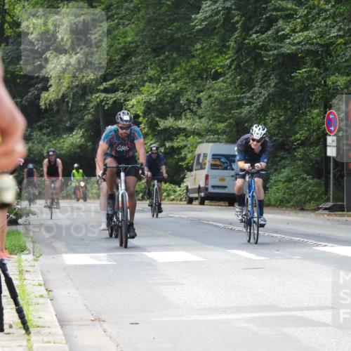08.09.2024 - Stadtparktriathlon Zöllner http://msf.ph/oto/7010283 08.09.2024 11:59:16 Radfahren 600, 701, 702, 753, 805, 824, 835 meine-sportfotos.de