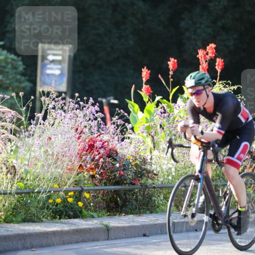 08.09.2024 - Stadtparktriathlon Zöllner http://msf.ph/oto/7010298 08.09.2024 08:58:41 Radfahren 27, 28, 41, 57, 74, 85 meine-sportfotos.de