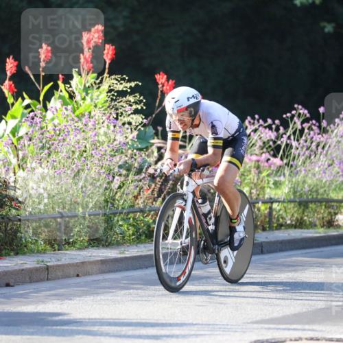 08.09.2024 - Stadtparktriathlon Zöllner http://msf.ph/oto/7010329 08.09.2024 08:58:47 Radfahren 27, 28, 57, 74 meine-sportfotos.de
