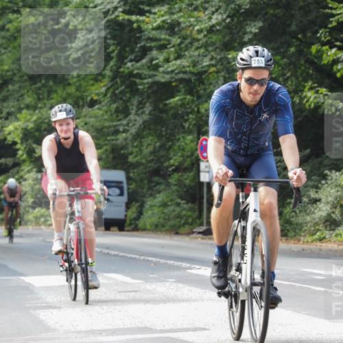 08.09.2024 - Stadtparktriathlon Zöllner http://msf.ph/oto/7010352 08.09.2024 11:59:21 Radfahren 600, 701, 702, 732, 753, 805, 820, 835 meine-sportfotos.de