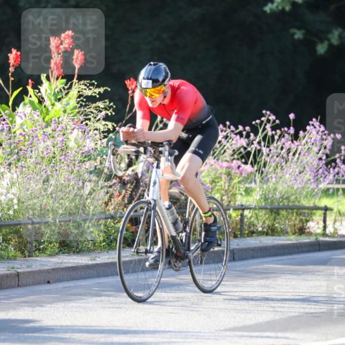 08.09.2024 - Stadtparktriathlon Zöllner http://msf.ph/oto/7010401 08.09.2024 08:58:51 Radfahren 3, 27, 28, 74 meine-sportfotos.de