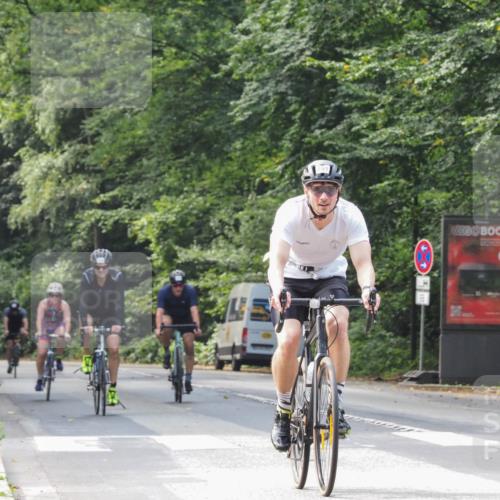 08.09.2024 - Stadtparktriathlon Zöllner http://msf.ph/oto/7010434 08.09.2024 11:59:35 Radfahren 582, 663, 679, 708, 710, 741, 744 meine-sportfotos.de