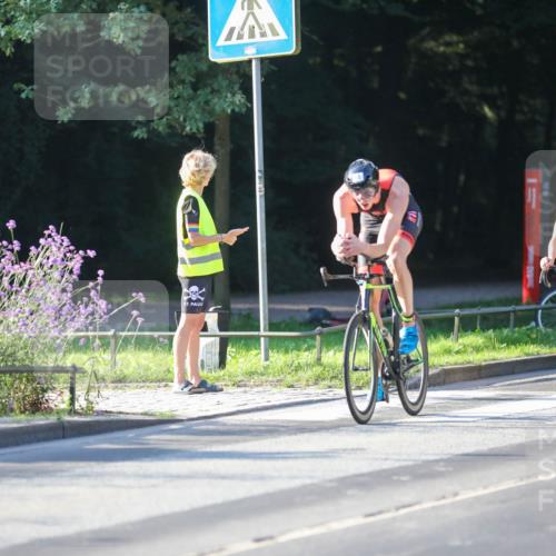 08.09.2024 - Stadtparktriathlon Zöllner http://msf.ph/oto/7010439 08.09.2024 08:59:03 Radfahren 3, 8, 10, 42 meine-sportfotos.de