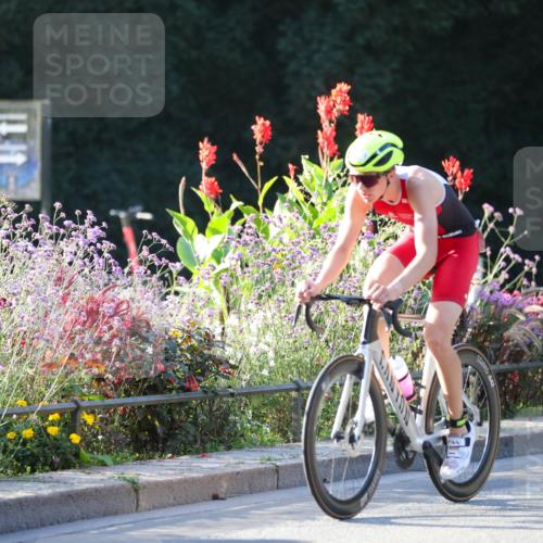 08.09.2024 - Stadtparktriathlon Zöllner http://msf.ph/oto/7010476 08.09.2024 08:59:04 Radfahren 3, 8, 10, 42 meine-sportfotos.de