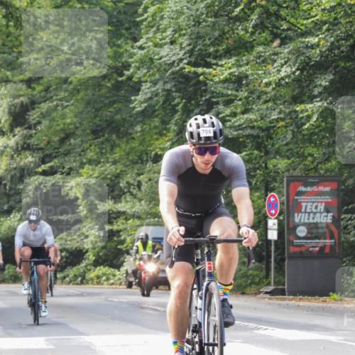 08.09.2024 - Stadtparktriathlon Zöllner http://msf.ph/oto/7010484 08.09.2024 11:59:43 Radfahren 582, 667, 668, 679, 685, 697, 708, 728, 744 meine-sportfotos.de