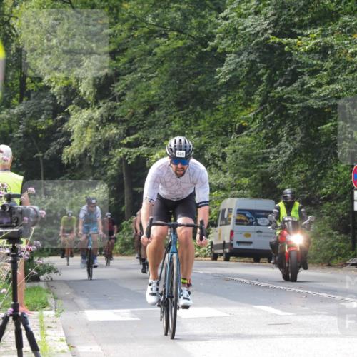 08.09.2024 - Stadtparktriathlon Zöllner http://msf.ph/oto/7010490 08.09.2024 11:59:44 Radfahren 582, 667, 668, 679, 685, 697, 708, 728, 736, 744, 845 meine-sportfotos.de