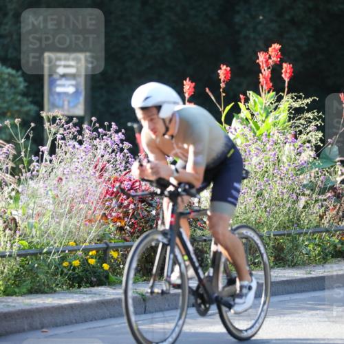 08.09.2024 - Stadtparktriathlon Zöllner http://msf.ph/oto/7010491 08.09.2024 08:59:12 Radfahren 4, 24, 30, 42, 45 meine-sportfotos.de