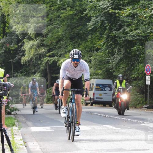 08.09.2024 - Stadtparktriathlon Zöllner http://msf.ph/oto/7010496 08.09.2024 11:59:44 Radfahren 582, 667, 668, 679, 685, 697, 708, 728, 736, 744, 845 meine-sportfotos.de