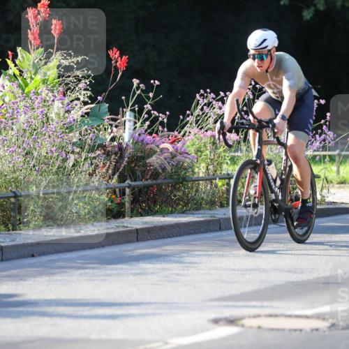 08.09.2024 - Stadtparktriathlon Zöllner http://msf.ph/oto/7010544 08.09.2024 08:59:21 Radfahren 4, 24, 45, 60 meine-sportfotos.de